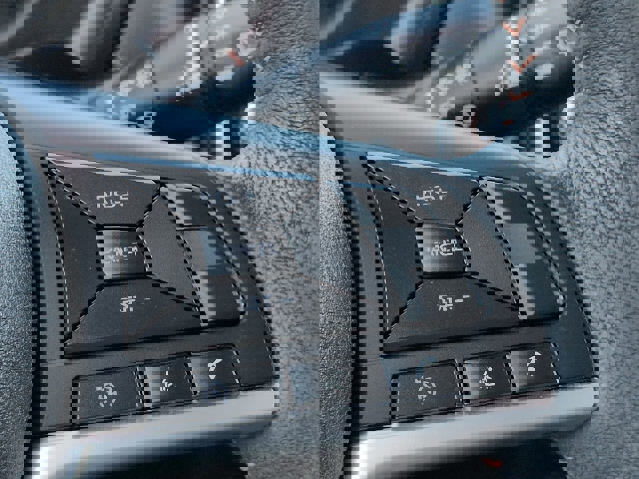 Used 2020 Nissan Kicks SR w/ SR Premium Package image 25