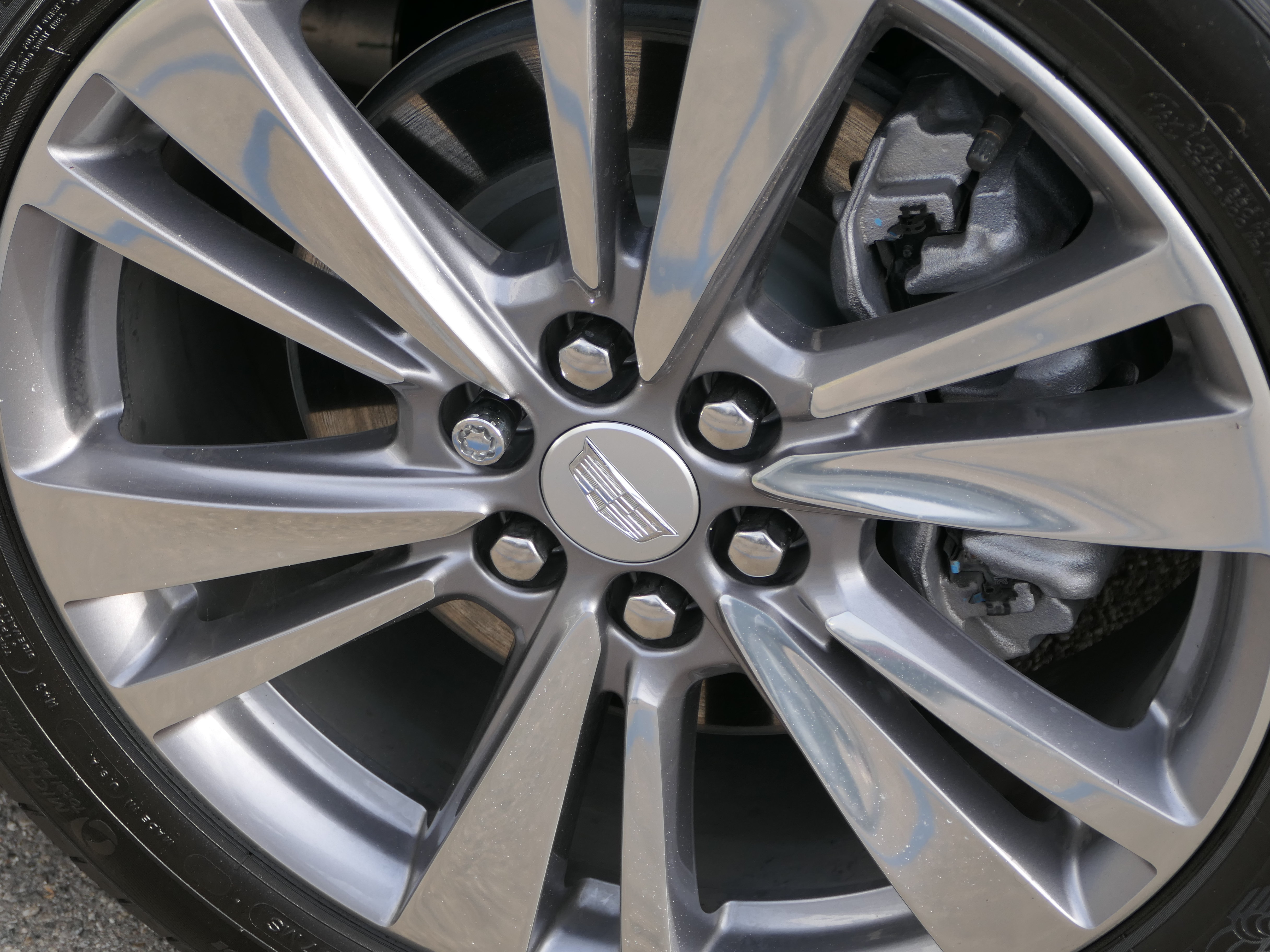 Certified 2025 Cadillac XT6 Premium Luxury FWD image 11
