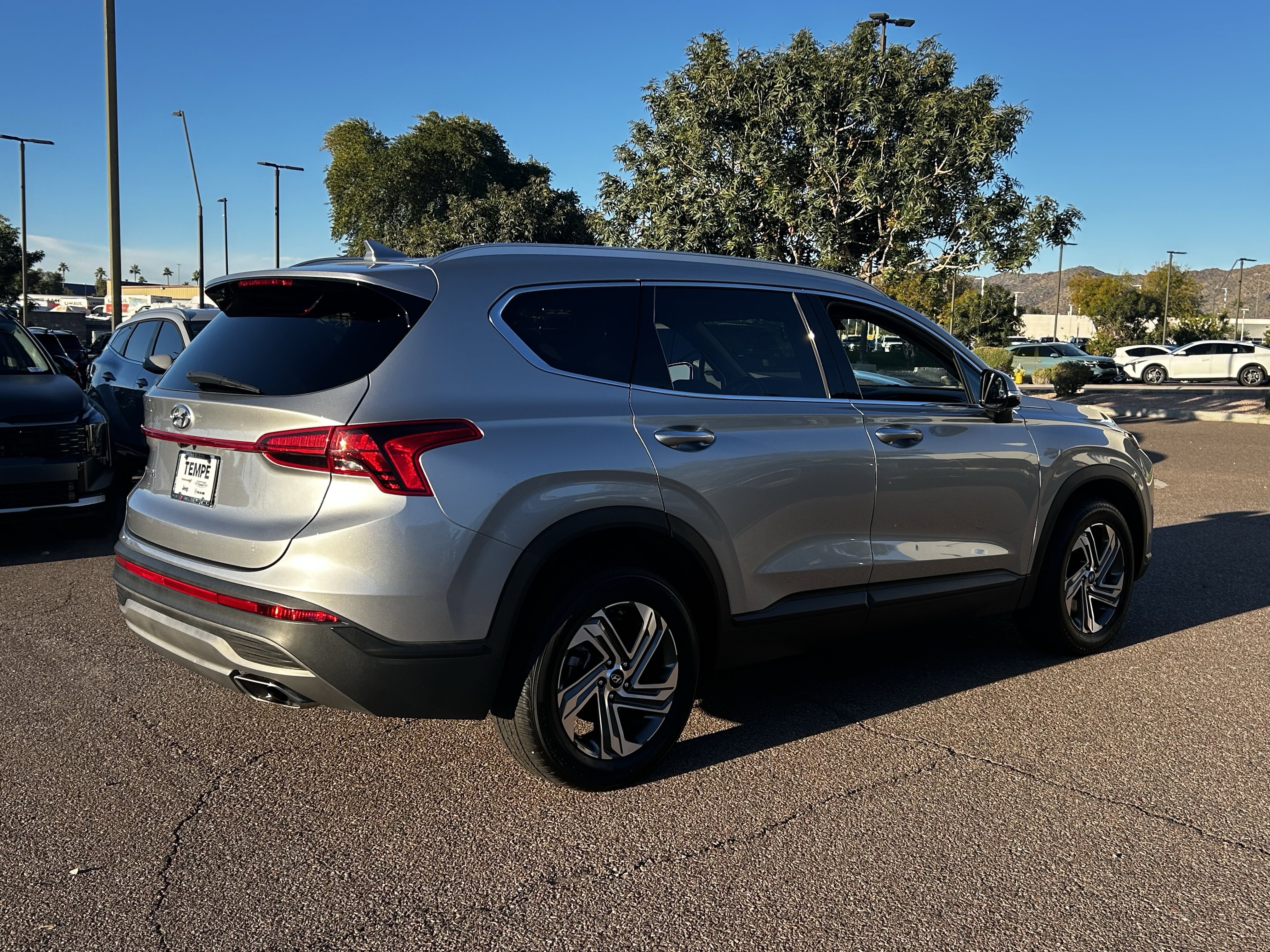 Used 2023 Hyundai Santa Fe SEL image 7