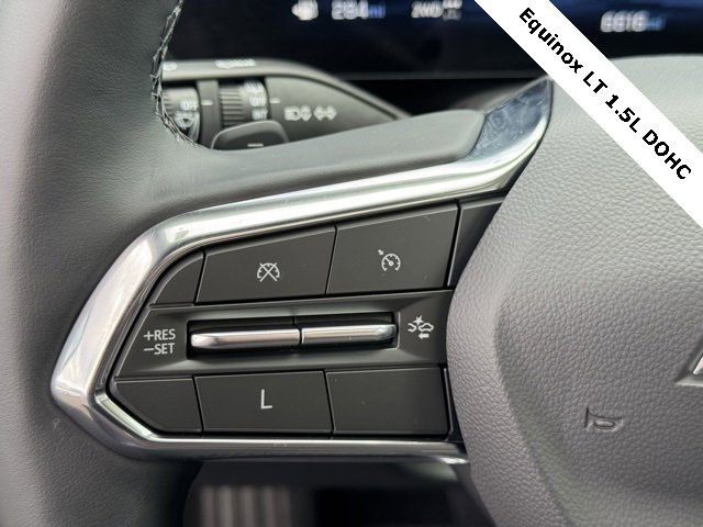 Used 2025 Chevrolet Equinox LT w/ Safety and Technology Package image 26