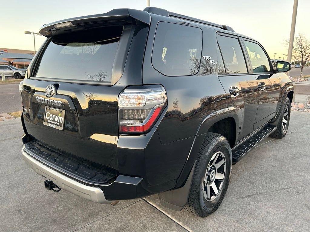 Used 2024 Toyota 4Runner TRD Off-Road Premium AWD/4WD image 8