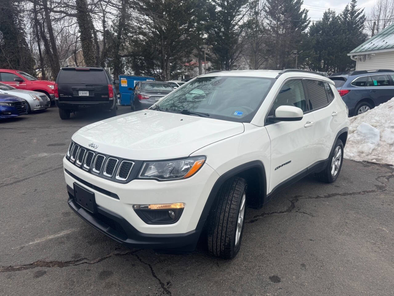 Used 2019 Jeep Compass Latitude w/ Cold Weather Group image 3