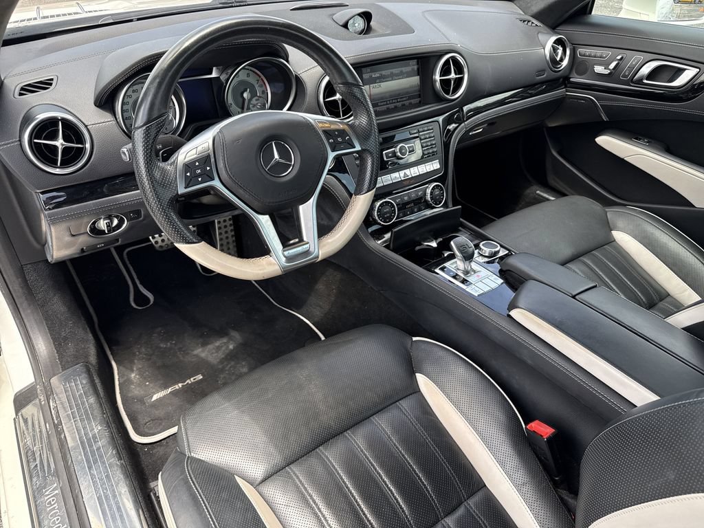 Used 2015 Mercedes-Benz SL 550 image 21