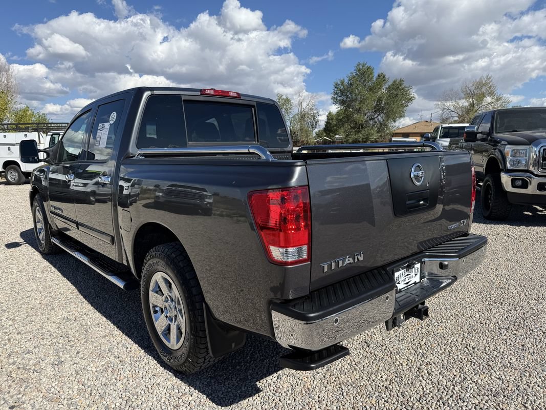 Used 2012 Nissan Titan SV w/ SV Value Truck Pkg RWD image 8