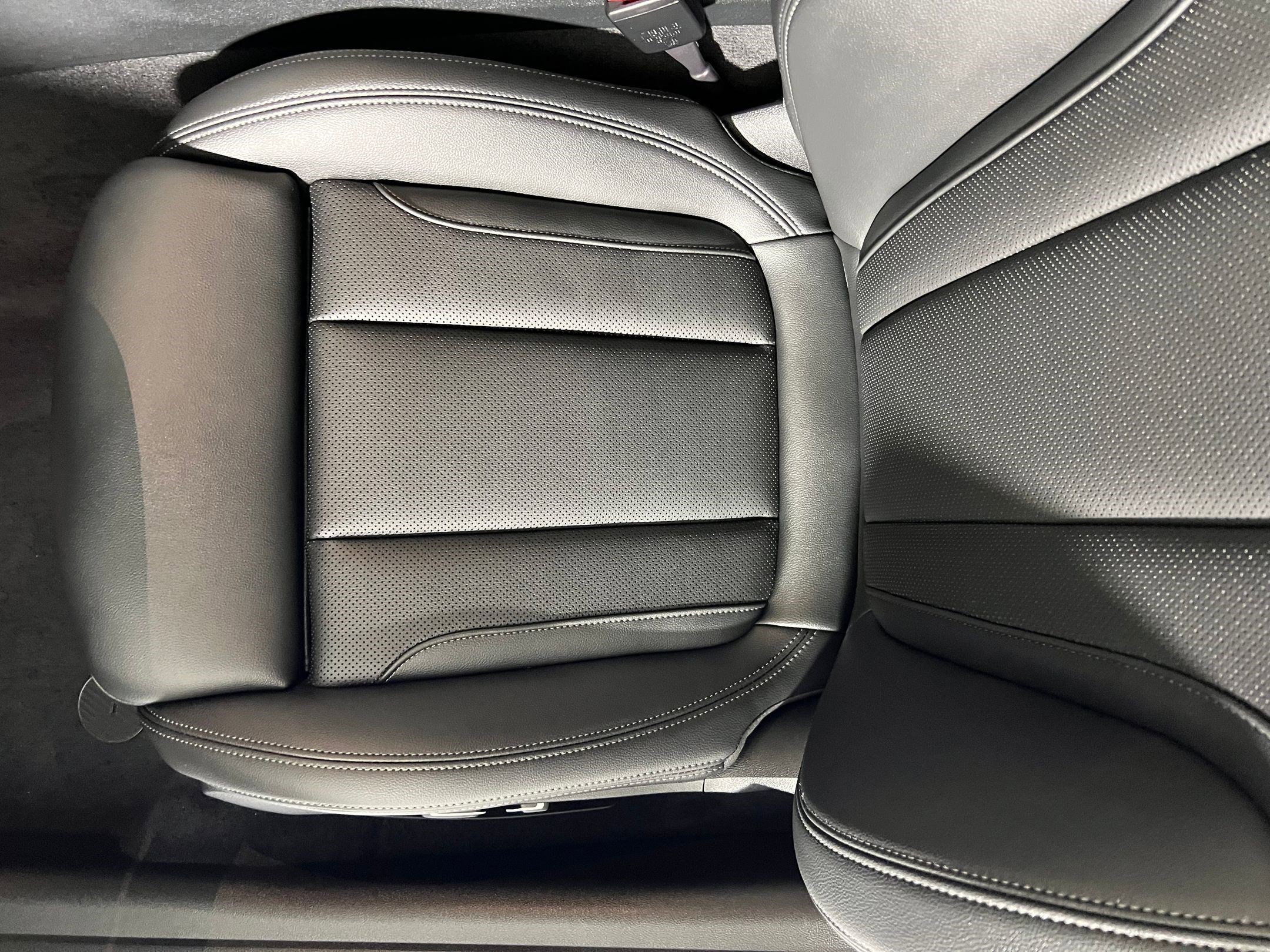 New 2026 BMW 430i Coupe w/ Premium Package RWD image 19