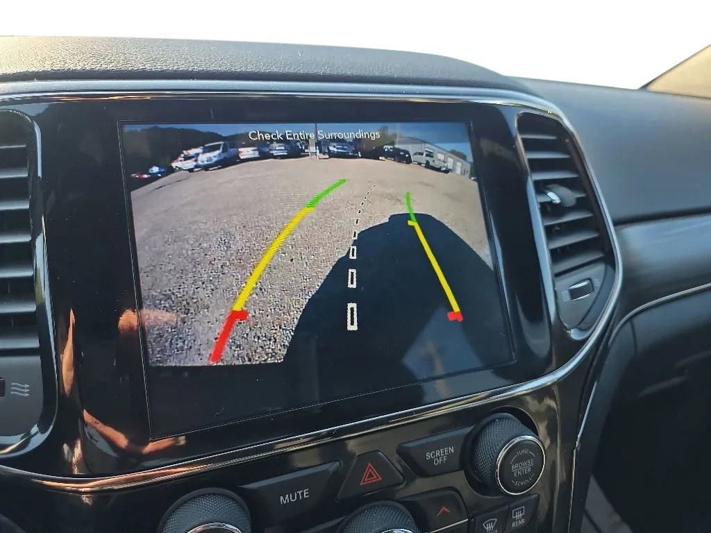 Used 2019 Jeep Grand Cherokee Limited X AWD/4WD image 26