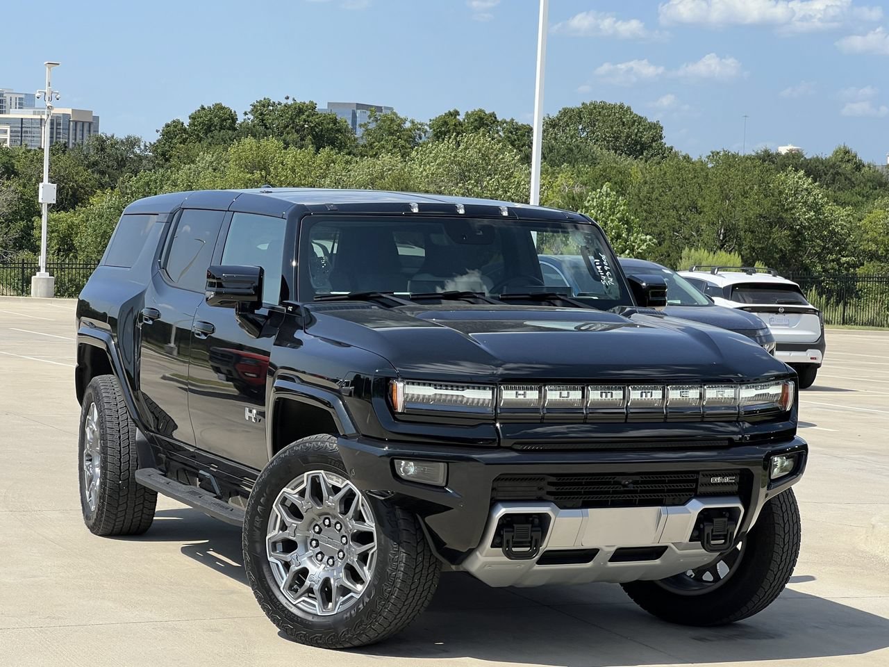 Used 2025 GMC Hummer EV 3X AWD/4WD image 2