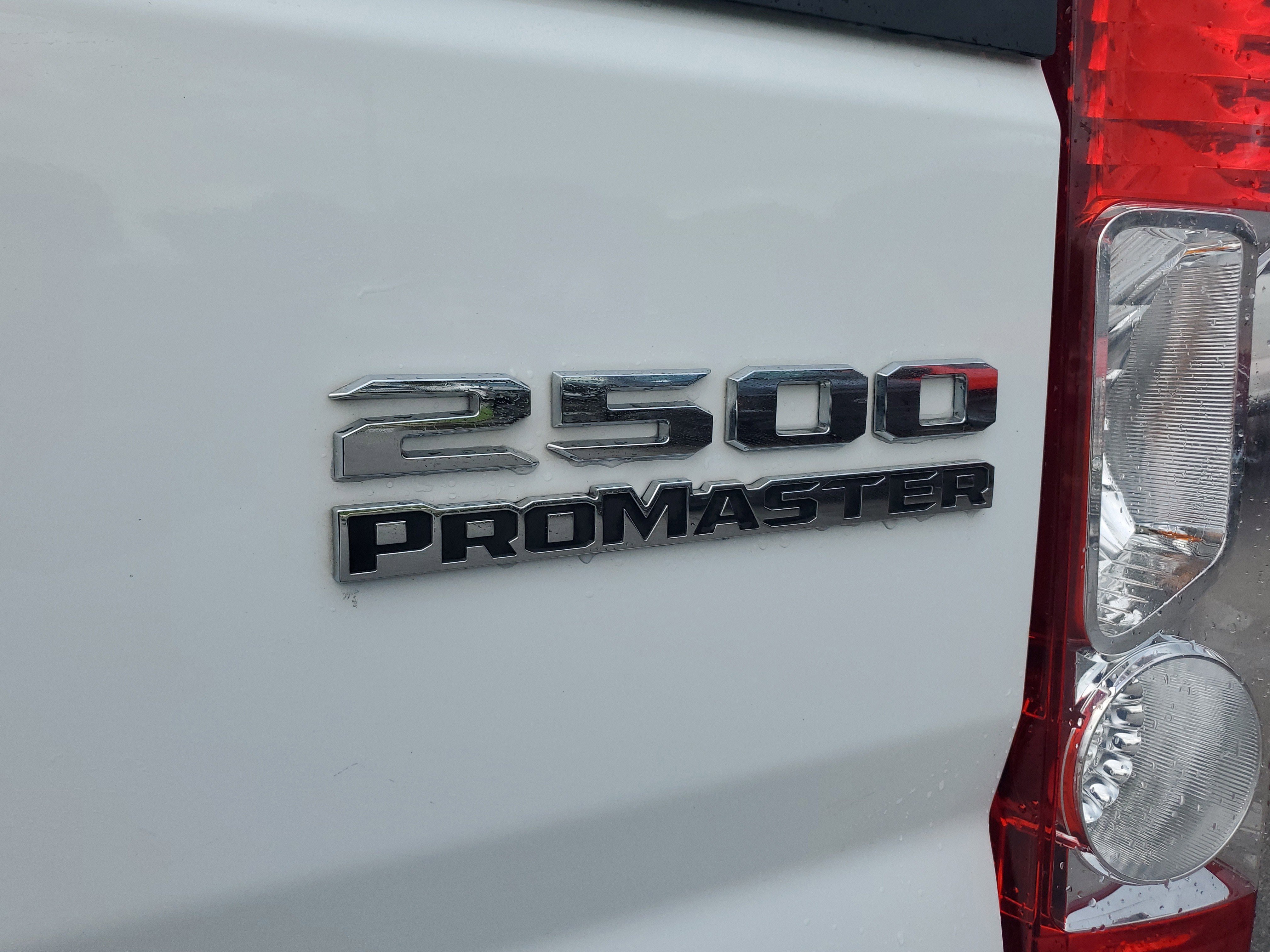 Used 2023 RAM ProMaster 2500 image 30