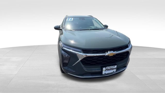 Certified 2026 Chevrolet Trax LT FWD image 9