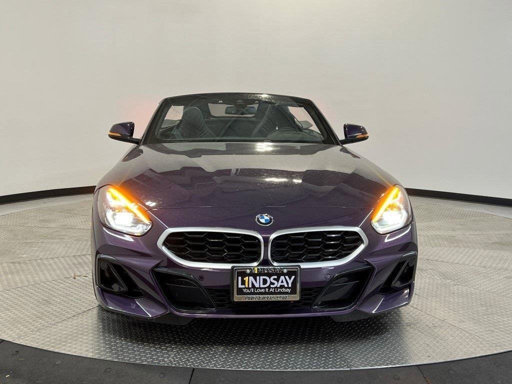 Used 2023 BMW Z4 sDrive30i w/ Driving Assistance Package image 2