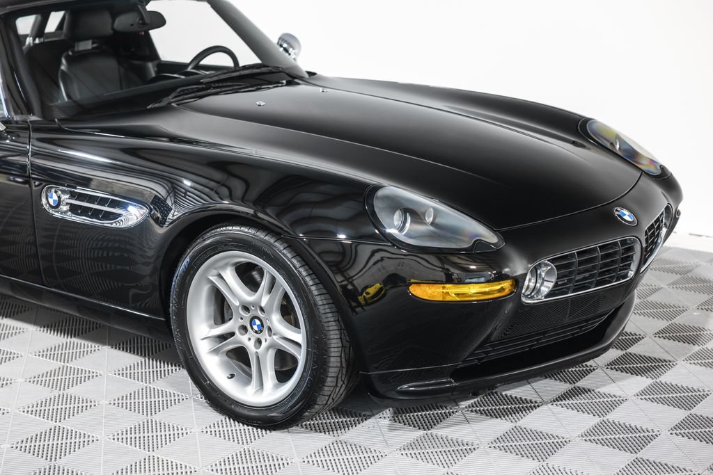 Used 2002 BMW Z8 RWD image 5