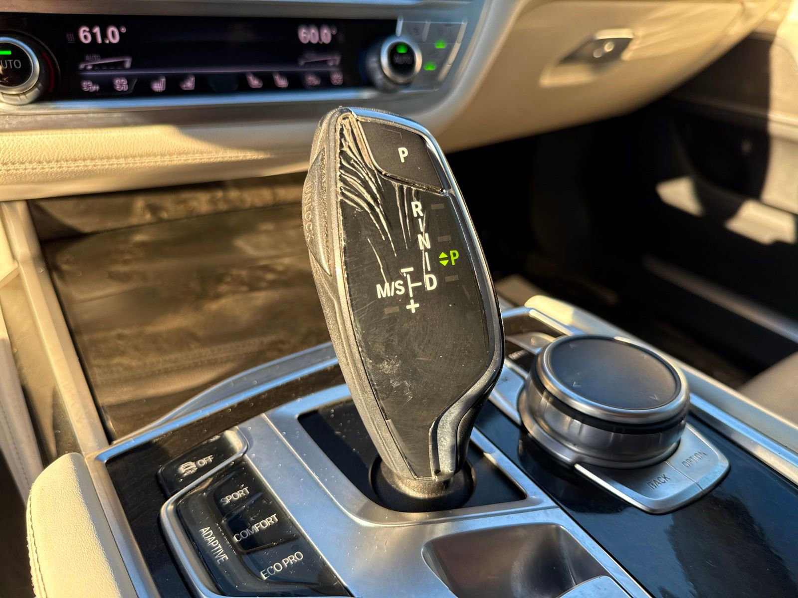 Used 2016 BMW 740i RWD image 25