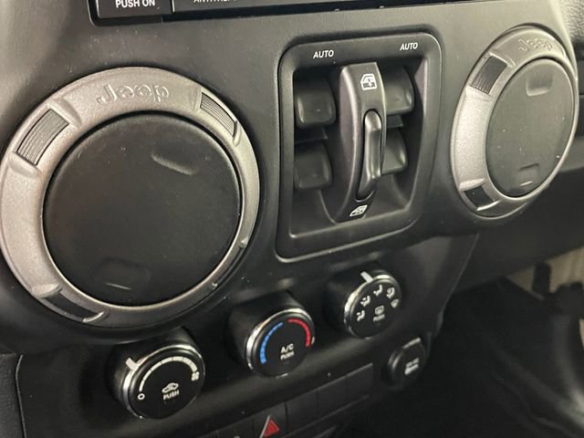 Used 2017 Jeep Wrangler Unlimited Sport w/ Quick Order Package 24S AWD/4WD image 8