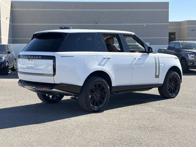 New 2026 Land Rover Range Rover SE image 18