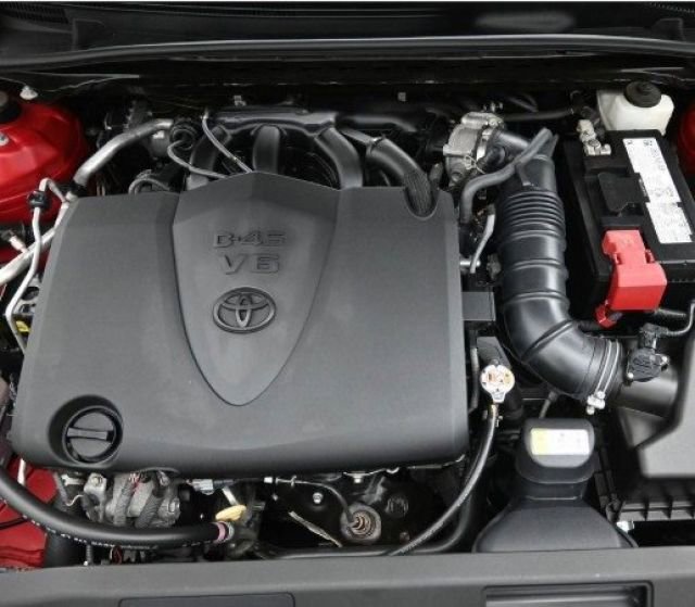 Used 2021 Toyota Camry XSE image 6