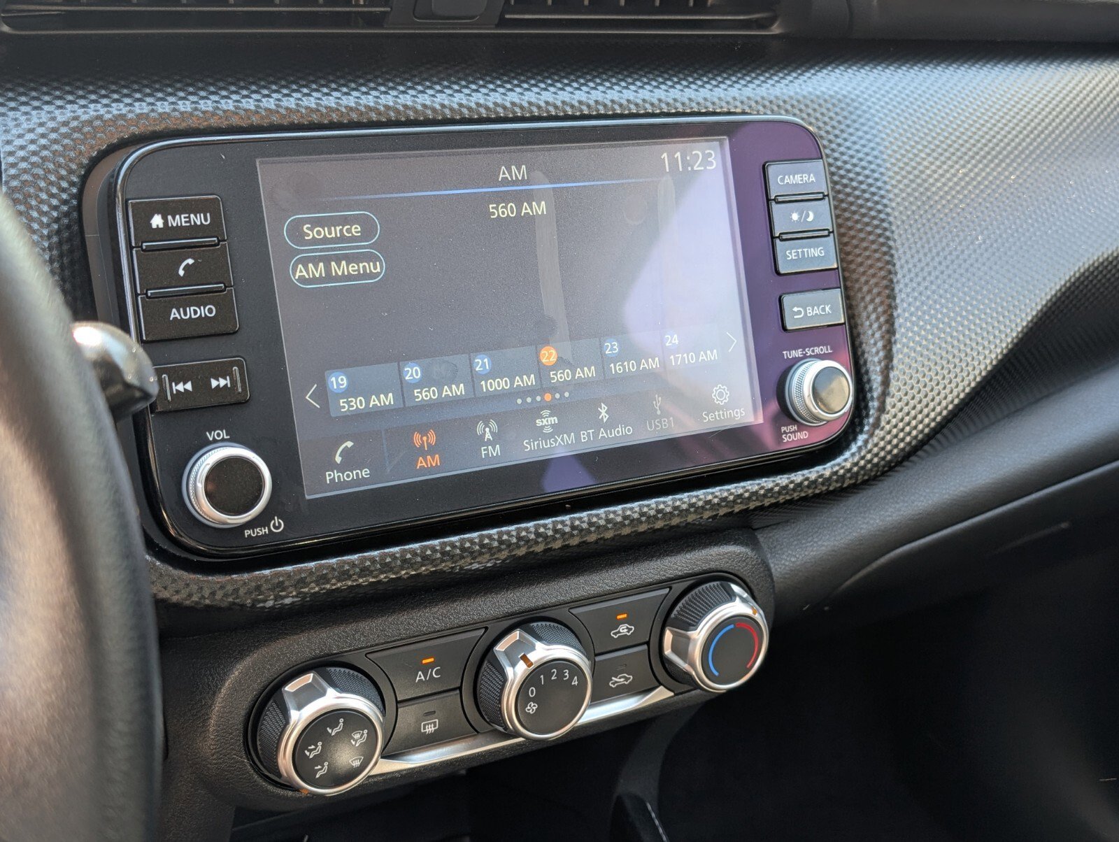 Certified 2024 Nissan Kicks SV w/ Interior Electronics Package image 23