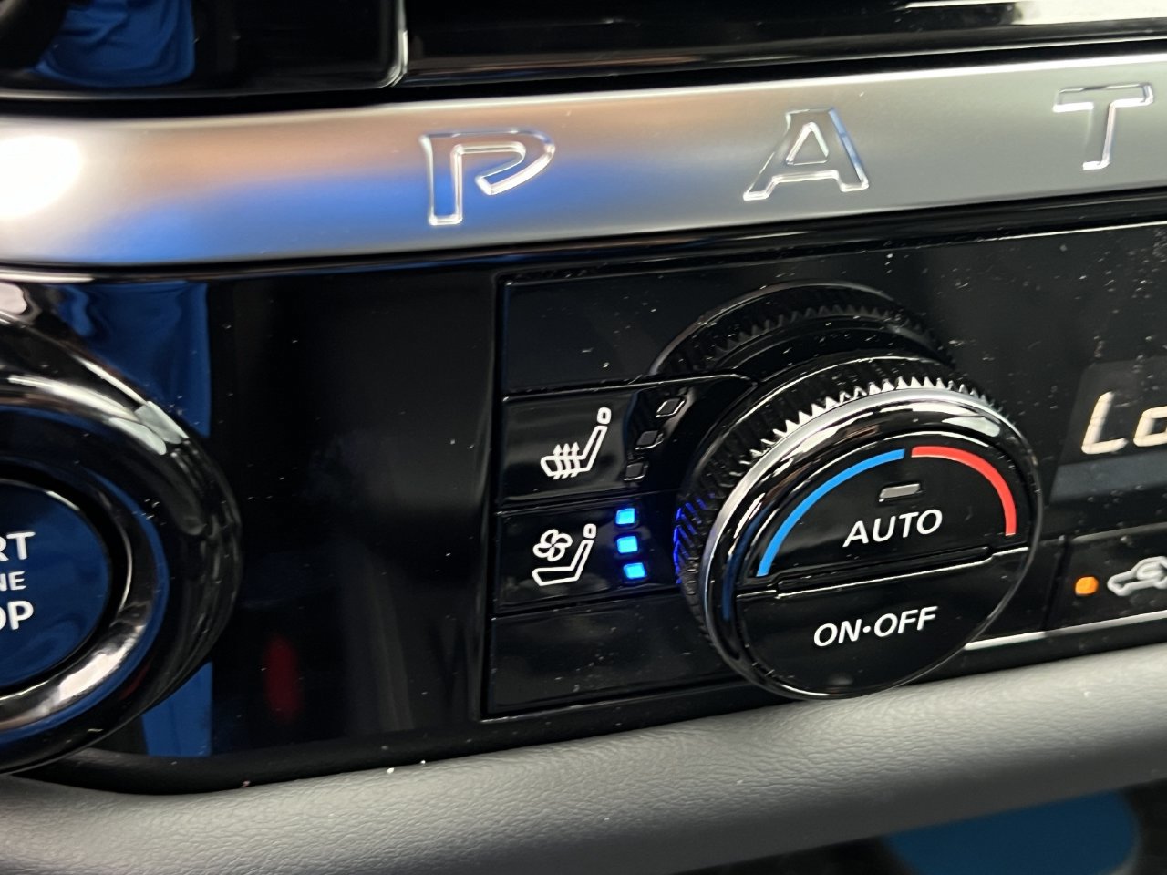 New 2026 Nissan Pathfinder Platinum AWD/4WD image 12