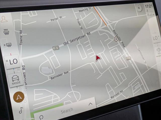 New 2025 Land Rover Range Rover SE image 14