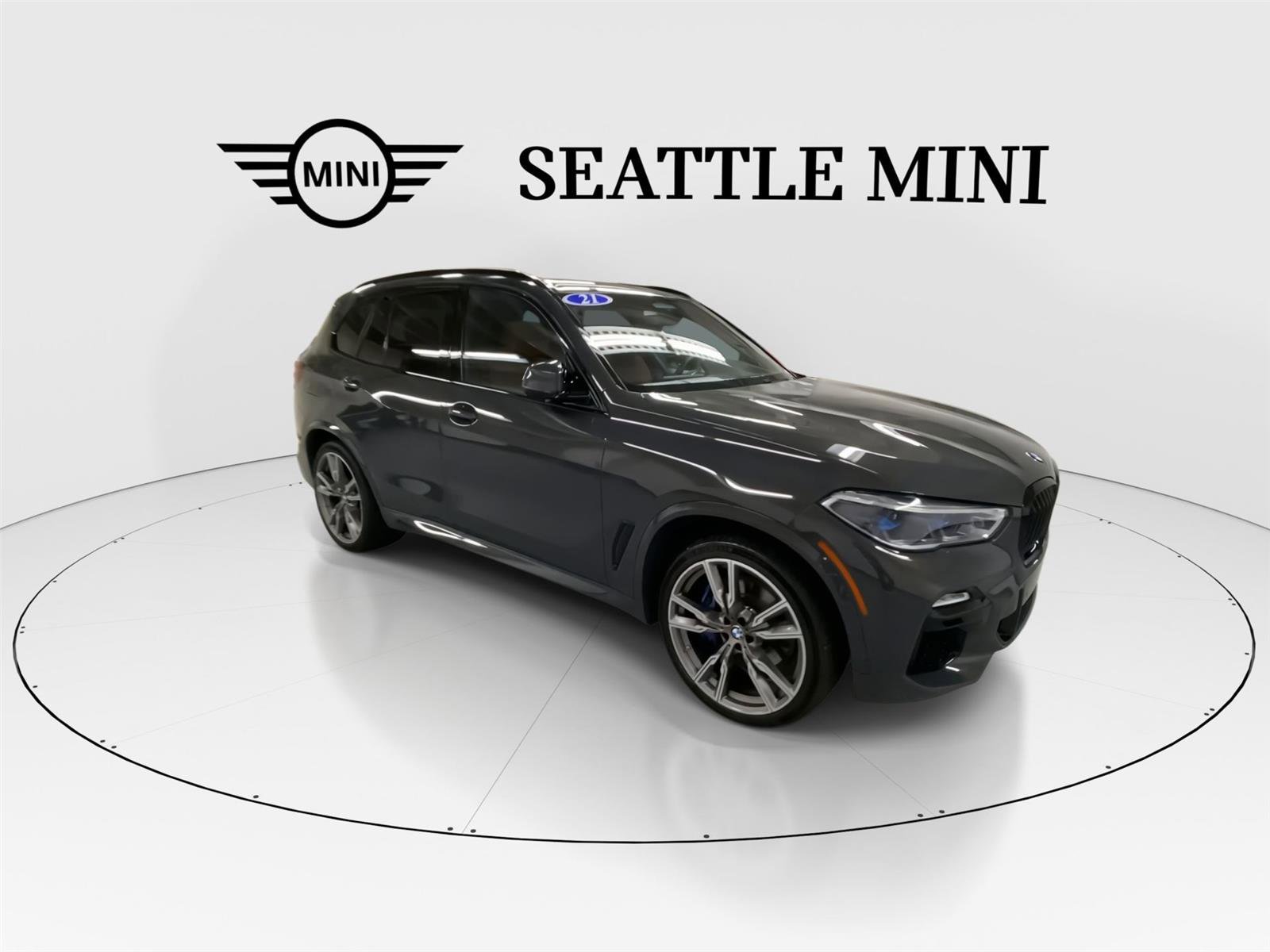 Used 2021 BMW X5 M50i w/ Executive Package image 2
