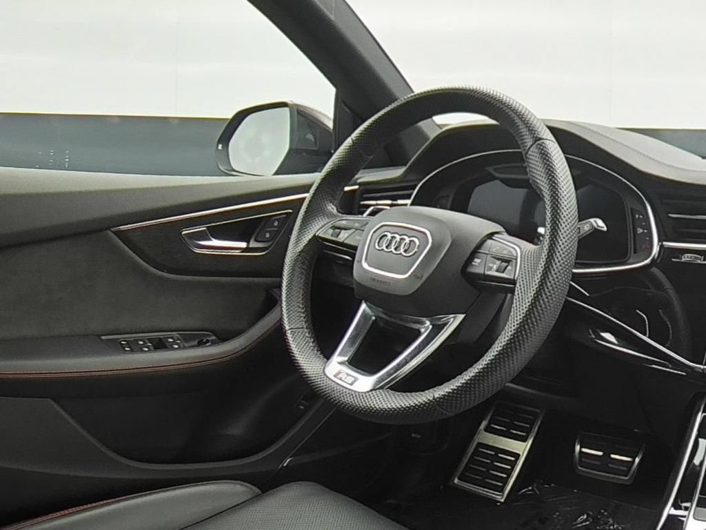 Used 2021 Audi RS Q8 AWD/4WD image 30