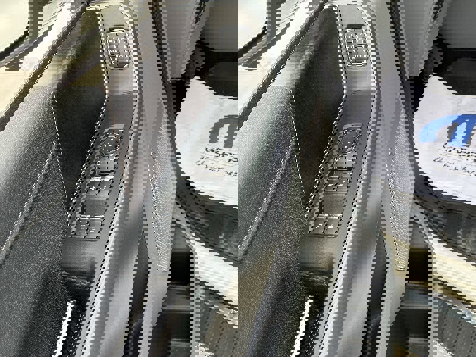 Used 2021 Ford F150 Lariat w/ Equipment Group 502A High image 17