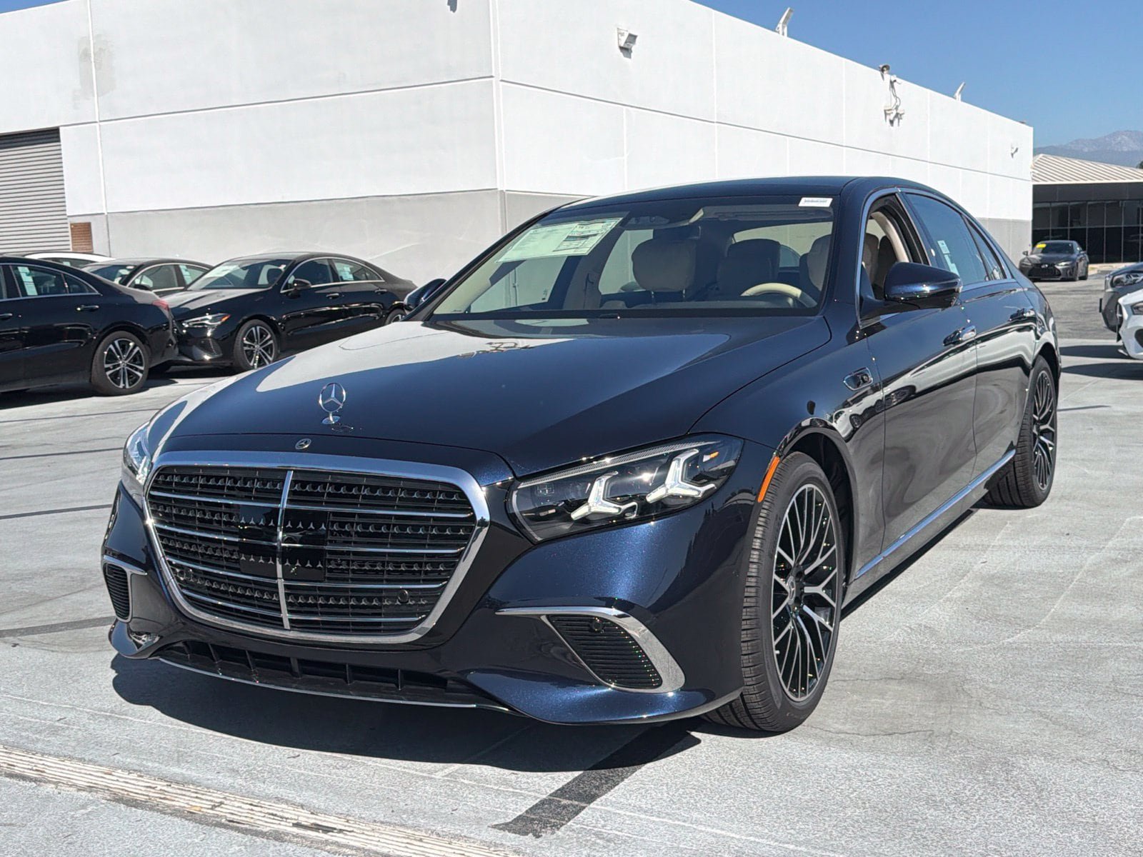New 2027 Mercedes-Benz S 580 4MATIC Sedan image 6