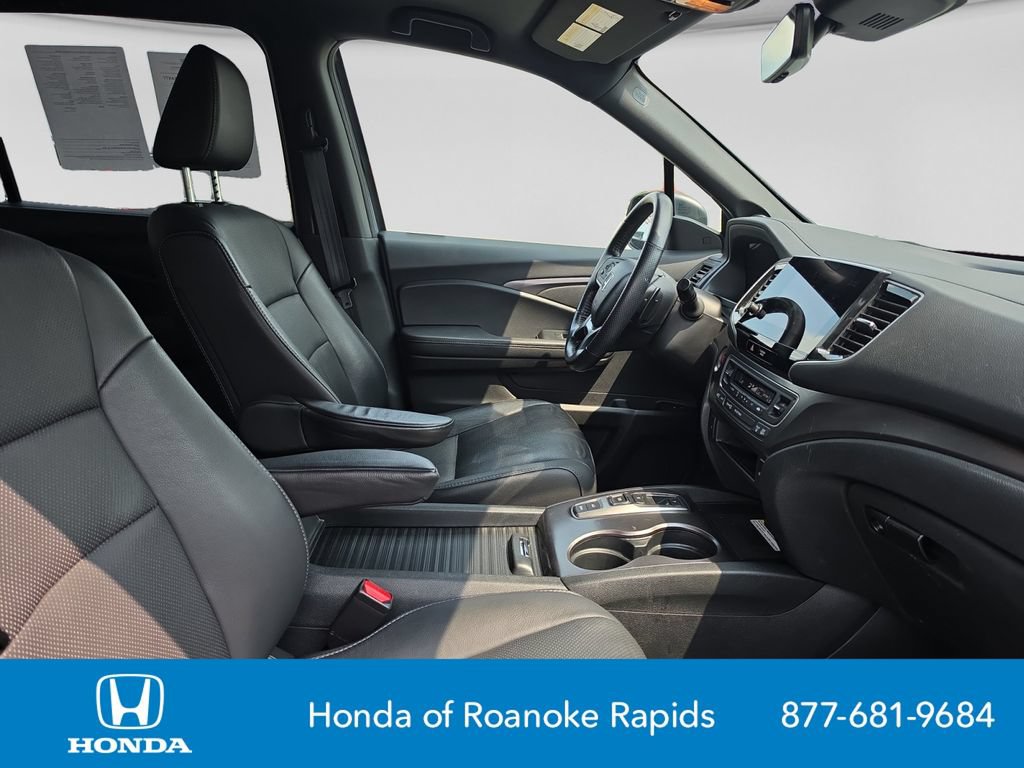 Certified 2023 Honda Passport EX-L image 17