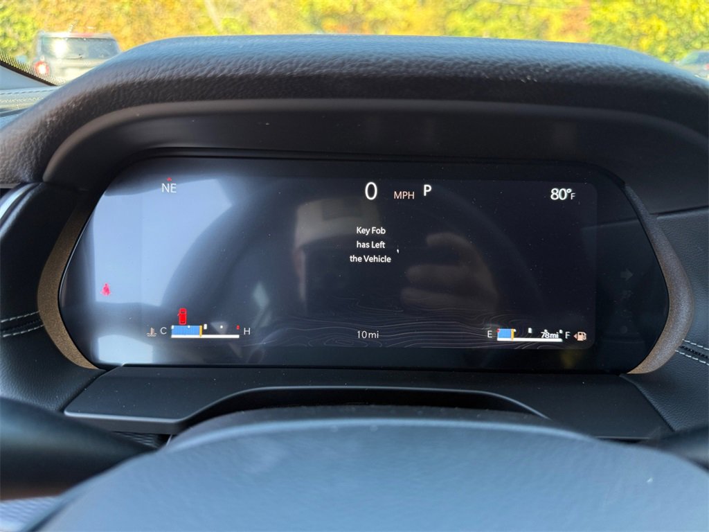 New 2025 Jeep Grand Cherokee Altitude image 24