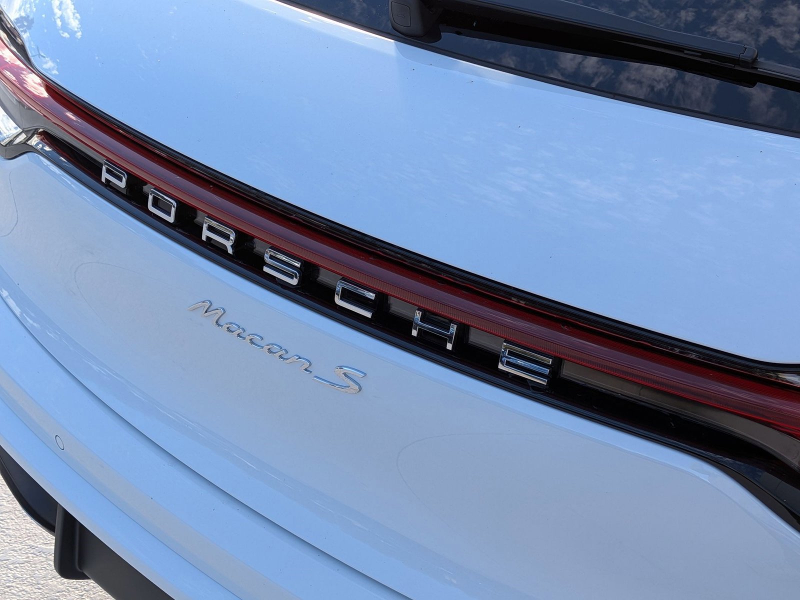 New 2026 Porsche Macan S image 13
