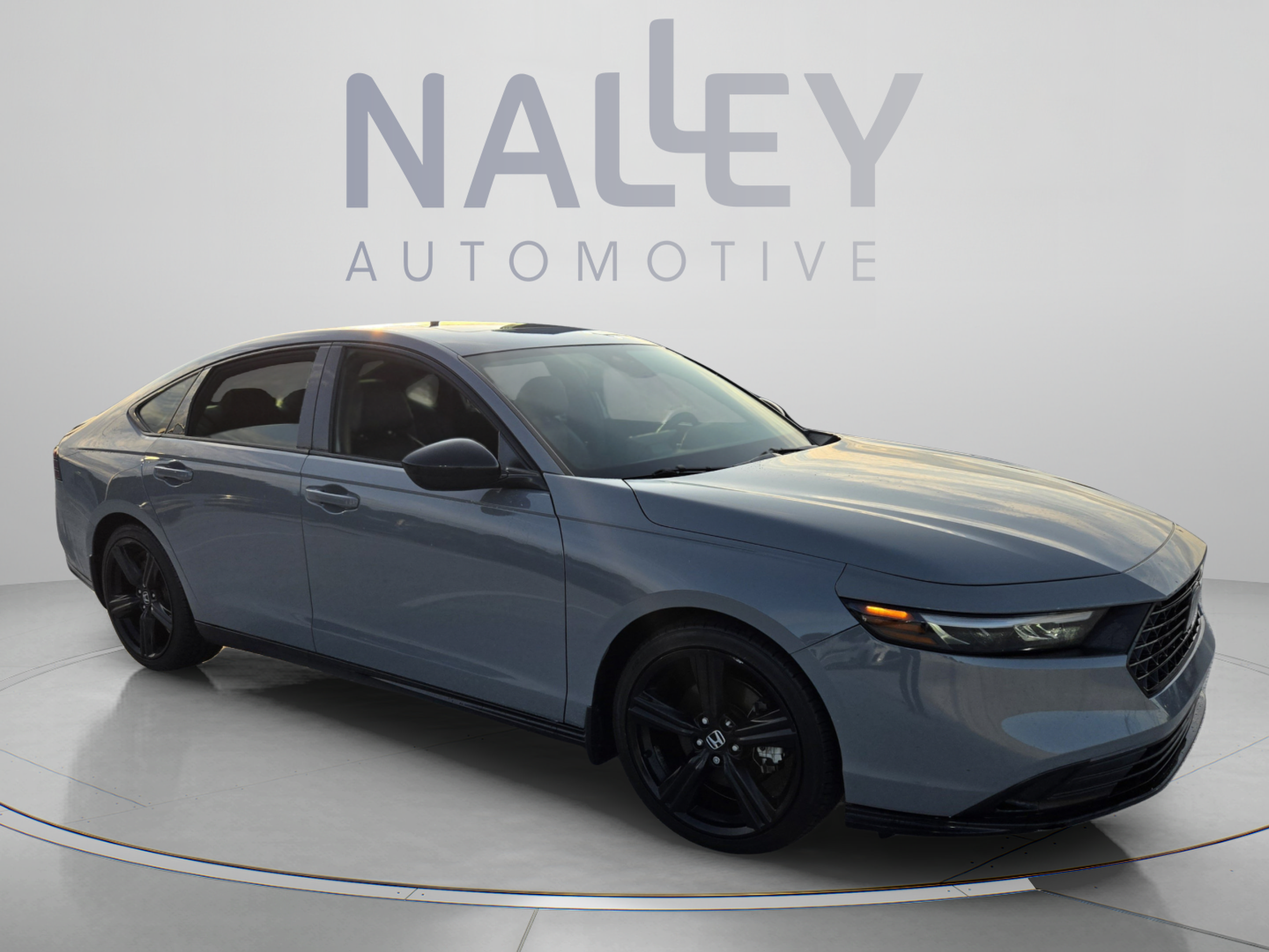 Used 2023 Honda Accord Sport image 7