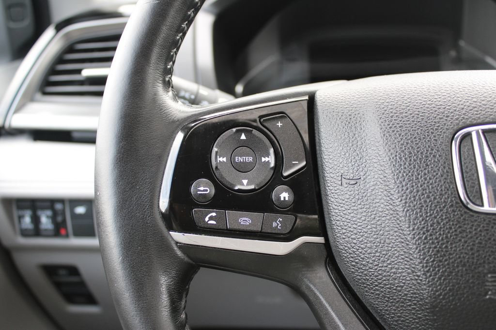 Used 2023 Honda Odyssey Elite image 21
