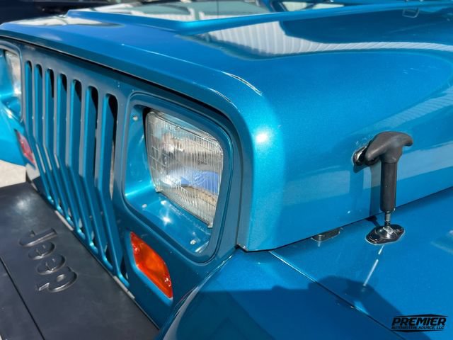 Used 1992 Jeep Wrangler 4WD image 37