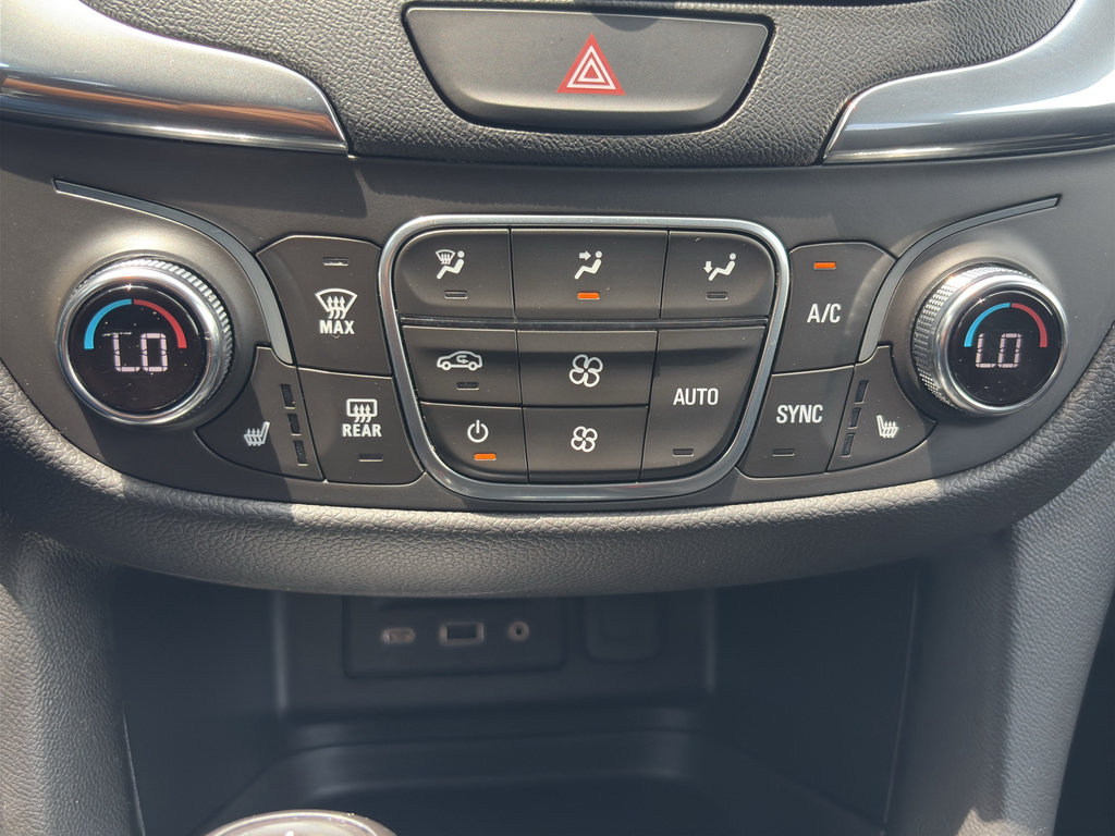 Used 2020 Chevrolet Equinox LT AWD/4WD image 22