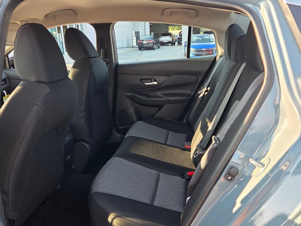 New 2027 Nissan Sentra SV w/ SV Convenience Package FWD image 4
