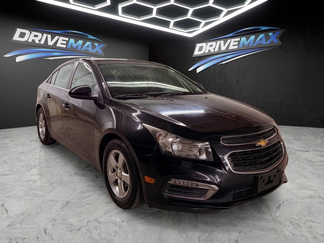Used 2016 Chevrolet Cruze LT FWD image 3