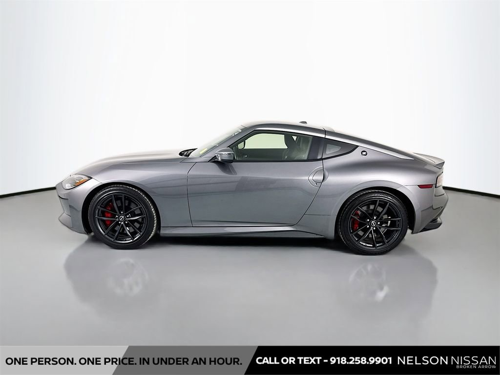 Certified 2024 Nissan Z Performance w/ Floor Mat Package image 8