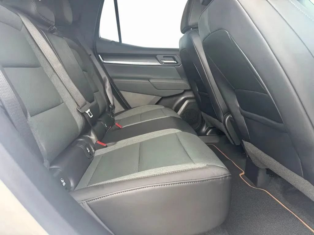 New 2026 GMC Terrain AT4 AWD/4WD image 15