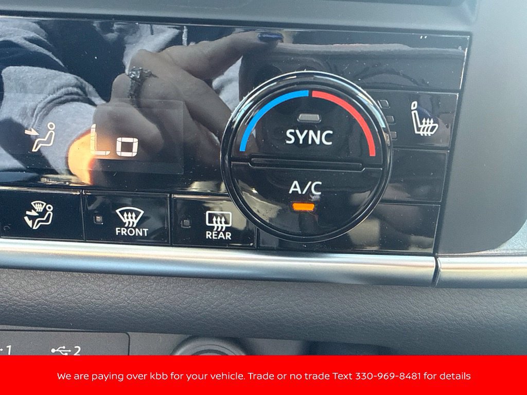 New 2026 Nissan Rogue Dark Armor AWD/4WD image 25