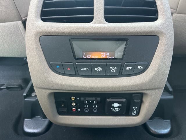 Used 2016 Honda Pilot Touring image 17