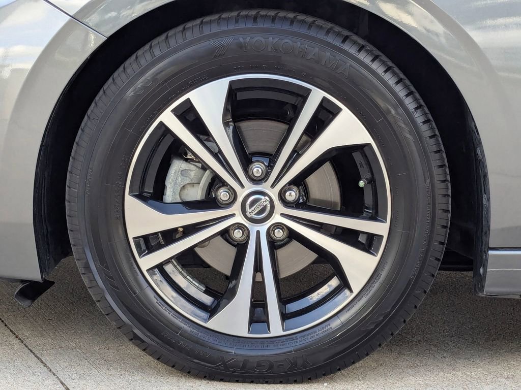 Used 2021 Nissan Sentra SV image 13