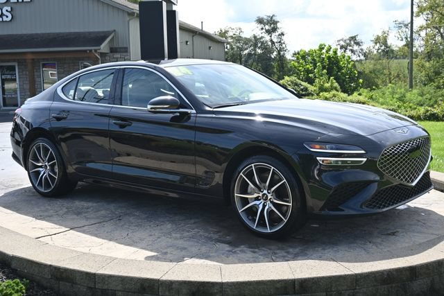 Used 2024 Genesis G70 2.5T AWD/4WD image 3