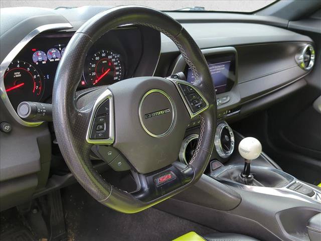 Used 2019 Chevrolet Camaro SS RWD image 9