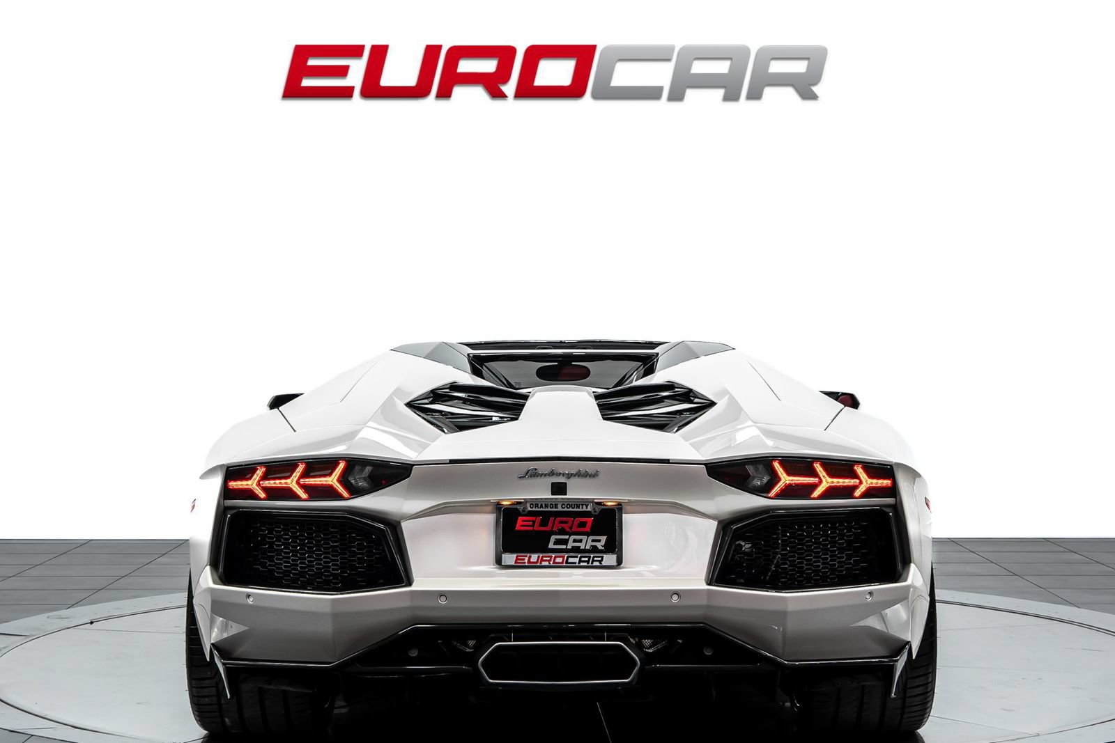 Used 2015 Lamborghini Aventador LP 700-4 AWD/4WD image 5