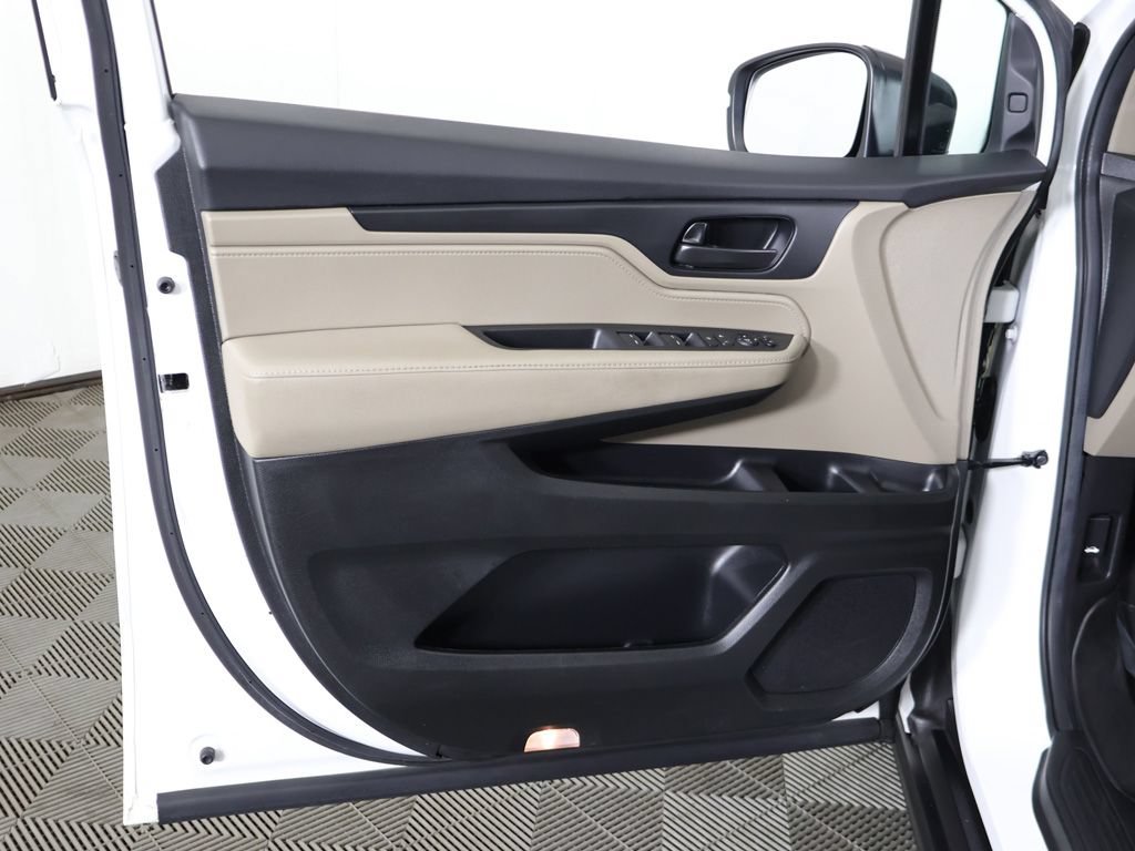 Used 2022 Honda Odyssey EX image 23