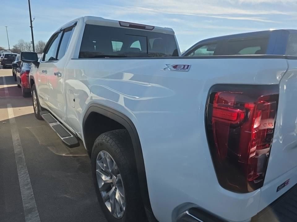 Used 2019 GMC Sierra 1500 SLT w/ SLT Premium Package AWD/4WD image 14