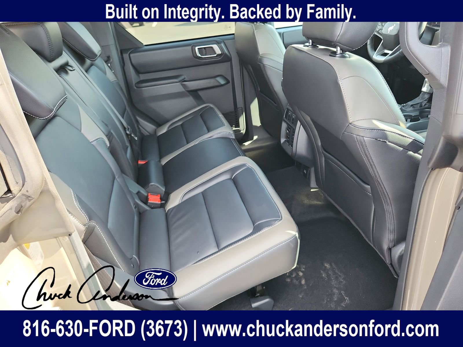 New 2026 Ford Bronco Outer Banks w/ Sasquatch Package AWD/4WD image 29