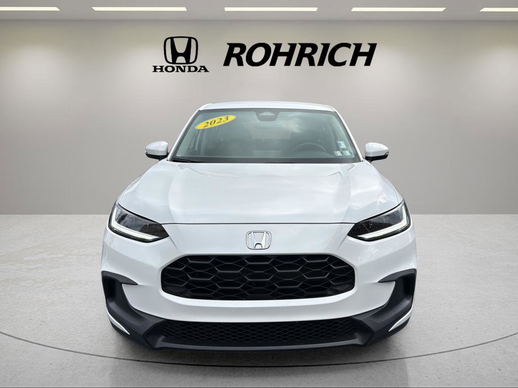 Used 2023 Honda HR-V LX image 2