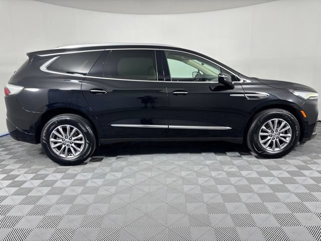 Used 2023 Buick Enclave Essence AWD/4WD image 41