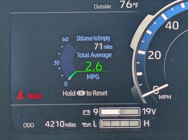 Used 2025 Toyota Tundra Limited image 11