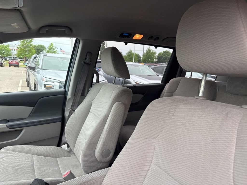 Used 2012 Honda Odyssey EX image 5